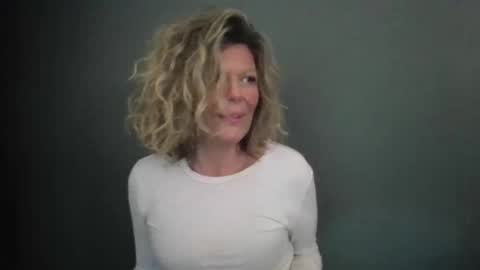 Hailey online show from 04/28/26, 05:07