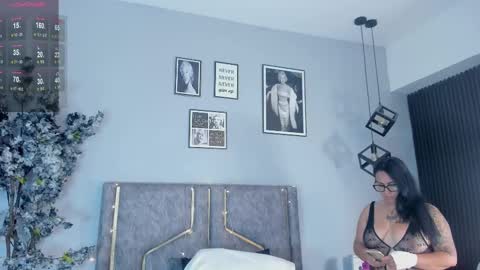 Snapshot of haileystonei chatting on 09/26/25, 11:47 haileystonei online show from 09/26/25, 11:47