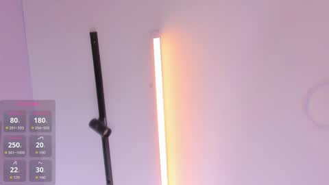 Snapshot of haileystonei chatting on 10/11/25, 11:42 haileystonei online show from 10/11/25, 11:42