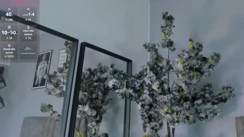 Snapshot of haileystonei chatting on 11/13/25, 11:31 haileystonei online show from 11/13/25, 11:31