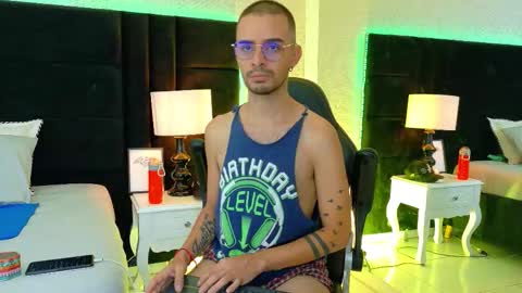 H A I R Y D I A M O N D online show from 09/22/25, 03:30