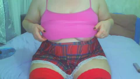 Snapshot of hairy_vi chatting on 02/27/25, 04:53 hairy vicky online show from 02/27/25, 04:53