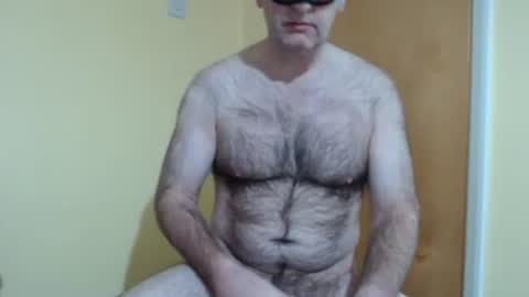 Snapshot of hairyape1 chatting on 11/30/25, 07:45 Hairy male online show from 11/30/25, 07:45