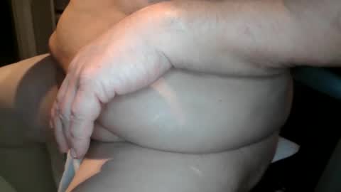 Snapshot of hairyarmpit_lover_1970 chatting on 11/28/25, 07:00 hairyarmpit_lover_1970 online show from 11/28/25, 07:00