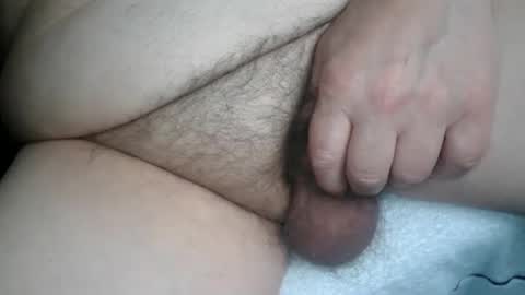 hairyarmpit_lover_1970 online show from 04/25/26, 08:06