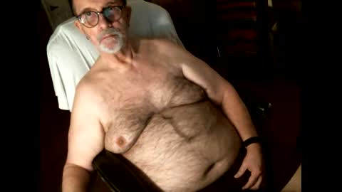hairybear813 online show from 05/26/26, 12:50