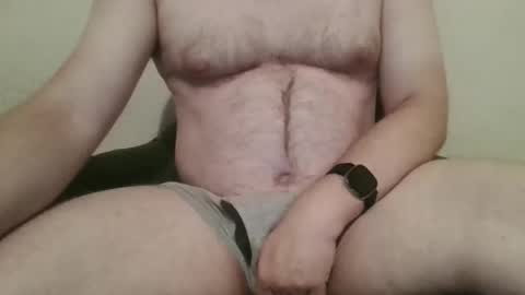 hairychest222141 online show from 04/18/26, 05:00