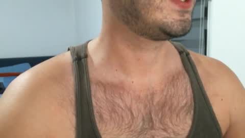 Snapshot of hairyeurostud chatting on 02/05/25, 01:04 Andy online show from 02/05/25, 01:04