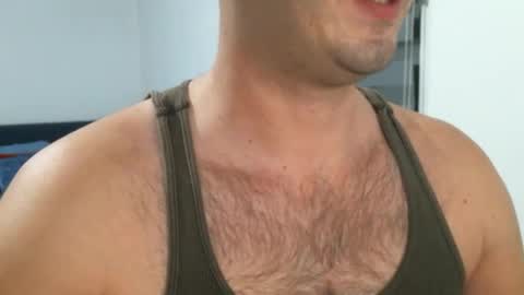 Snapshot of hairyeurostud chatting on 02/26/25, 01:00 Andy online show from 02/26/25, 01:00