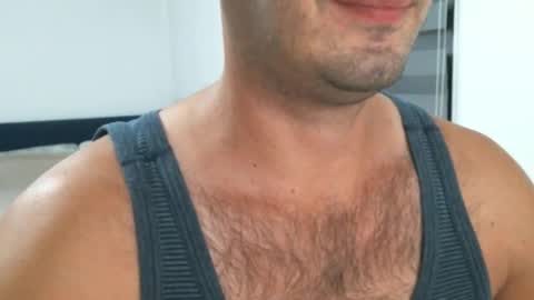 Snapshot of hairyeurostud chatting on 09/30/25, 11:54 Andy online show from 09/30/25, 11:54