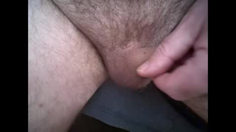 Snapshot of hairyman007 chatting on 12/18/24, 10:40 hairyman007 online show from 12/18/24, 10:40