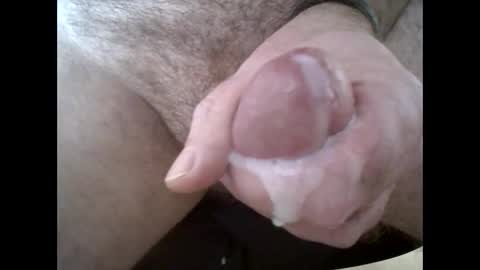 Snapshot of hairyman007 chatting on 12/19/24, 12:34 hairyman007 online show from 12/19/24, 12:34