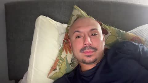 hairyman30000 online show from 12/23/25, 01:47