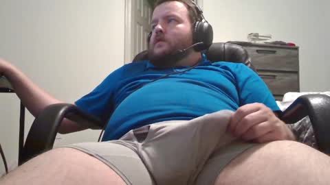 hairymikey online show from 05/12/26, 04:09
