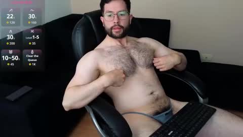 Snapshot of hairyncuteass chatting on 05/23/26, 01:48 hairyncuteass online show from 05/23/26, 01:48