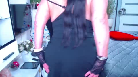 Monika online show from 01/09/25, 12:52