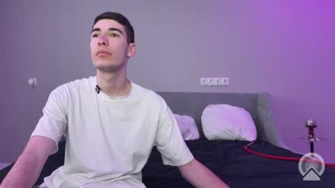 Davis and James online show from 12/22/25, 10:45