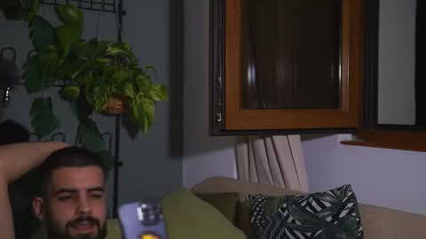 Snapshot of hairyrobxxx chatting on 09/13/25, 12:10 HairyRobXxX online show from 09/13/25, 12:10