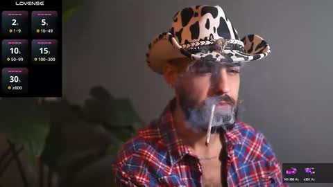 Snapshot of hairyrobxxx chatting on 09/26/25, 07:18 HairyRobXxX online show from 09/26/25, 07:18