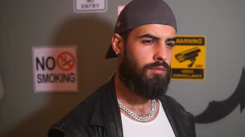 Snapshot of hairyrobxxx chatting on 11/26/25, 09:16 HairyRobXxX online show from 11/26/25, 09:16