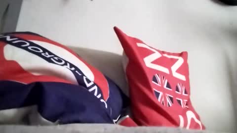 Snapshot of hairyspermballs chatting on 11/01/25, 03:14 Marty online show from 11/01/25, 03:14