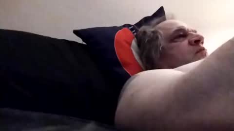 Snapshot of hairyspermballs chatting on 11/20/25, 01:39 Marty online show from 11/20/25, 01:39