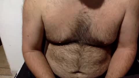 Snapshot of hairyweedman chatting on 01/17/25, 04:39 NN420 online show from 01/17/25, 04:39