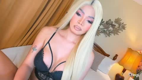 YOUR SIDECHIC HAILEY online show from 05/22/26, 08:47