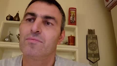 Snapshot of hakfin666 chatting on 10/15/25, 05:35 hakfin666 online show from 10/15/25, 05:35