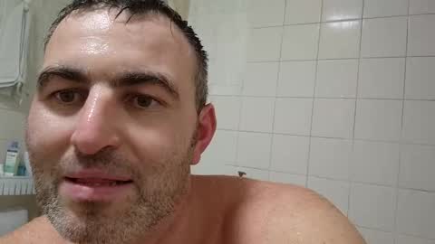 Snapshot of hakfin666 chatting on 11/12/25, 05:57 hakfin666 online show from 11/12/25, 05:57