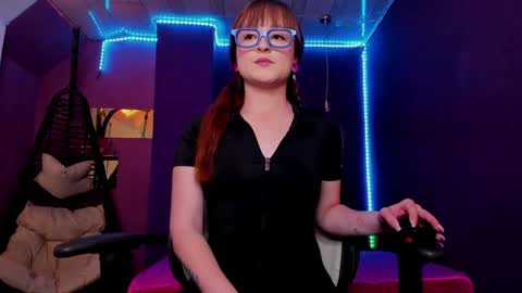 halaana tendeer online show from 12/13/24, 01:22