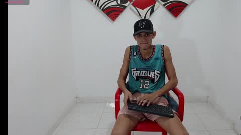 halan_demon online show from 12/15/24, 07:57