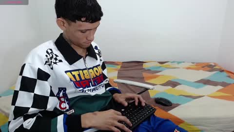 halan_demon online show from 02/03/25, 01:52