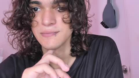 Snapshot of halan_jr chatting on 01/21/25, 08:11 halan online show from 01/21/25, 08:11