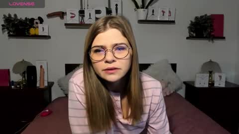 Snapshot of haleyreedme chatting on 02/02/26, 08:02 Haley online show from 02/02/26, 08:02