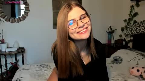 Snapshot of haleyreedme chatting on 02/03/26, 08:19 Haley online show from 02/03/26, 08:19