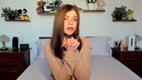 Snapshot of haleyreedme chatting on 02/13/26, 08:10 Haley online show from 02/13/26, 08:10