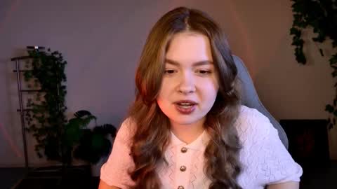 HaleySun online show from 11/22/25, 01:43