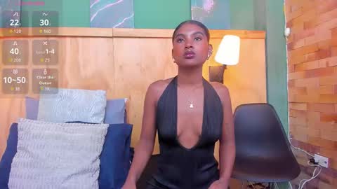 Halley Lorens online show from 03/27/26, 07:35