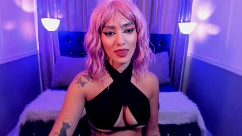 Halls Red online show from 01/10/25, 08:59