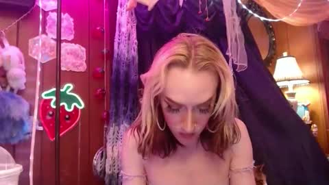 halovalentine online show from 01/19/26, 01:09