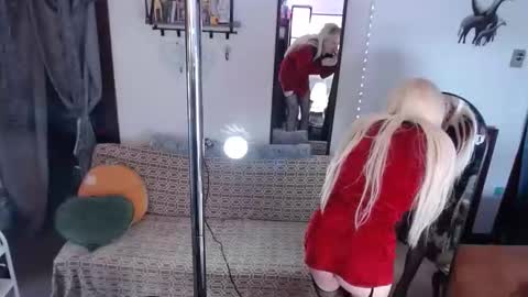 halovalentine online show from 02/22/26, 04:16