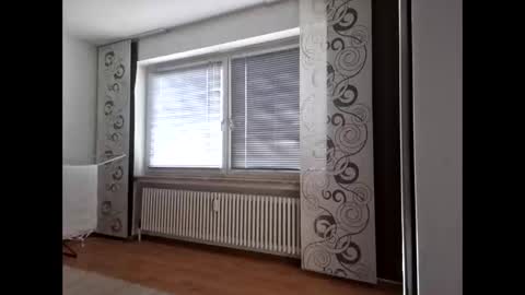 hamburgcock86 online show from 11/09/25, 09:07