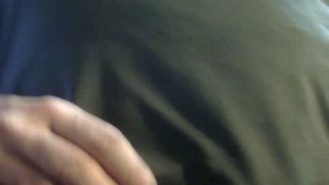 Snapshot of hamhead71 chatting on 01/18/25, 01:41 hamhead71 online show from 01/18/25, 01:41