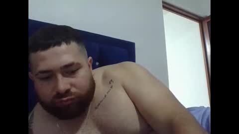 hammerwhithe01 online show from 12/16/25, 01:27