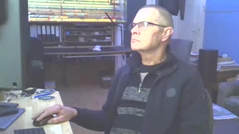 Prefer men 80 online show from 12/25/24, 08:50