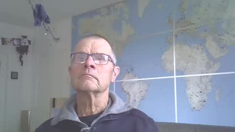 Prefer men 80 online show from 02/22/25, 03:36