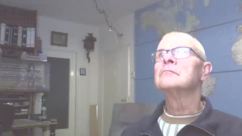 Prefer men 80 online show from 03/04/25, 09:00