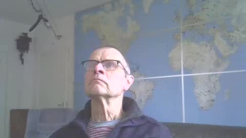 Prefer men 80 online show from 11/18/25, 02:43