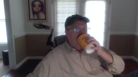 Han online show from 11/02/25, 01:02